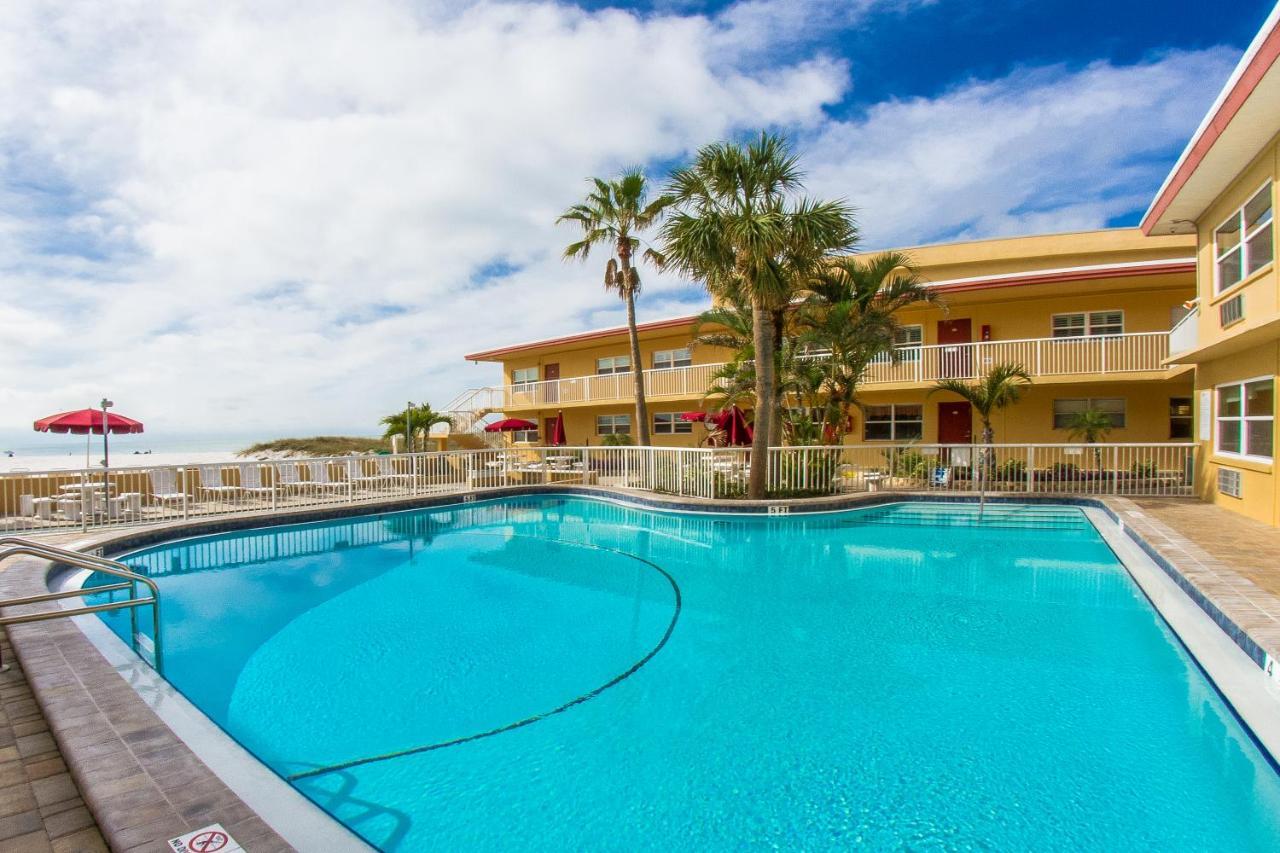 #212 Surf Song Resort St. Pete Beach Exterior foto